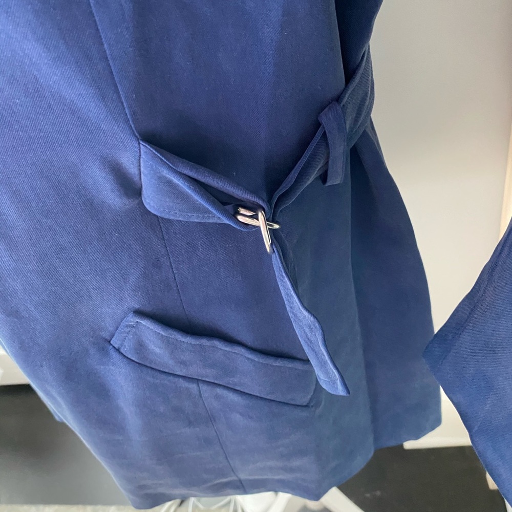 Blue jacket - Picture 3 of 4